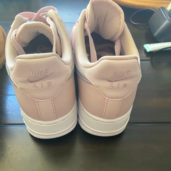 Size 8 pink holographic Nike Air Force 1. - Picture 5 of 5